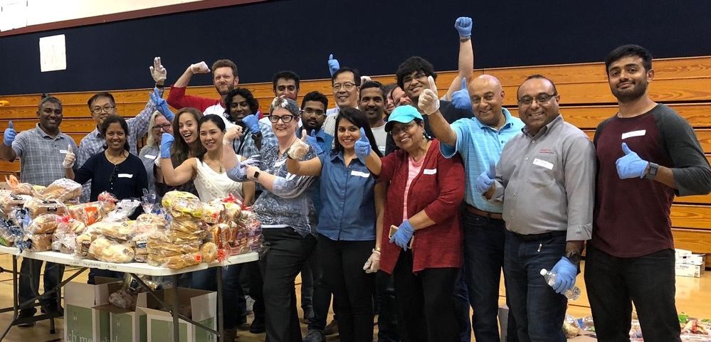 A team of employees from Veritas headquarters dedicated August 24th to supporting Second Harvest Food Bank, distributing food to 109 local families in the effort.