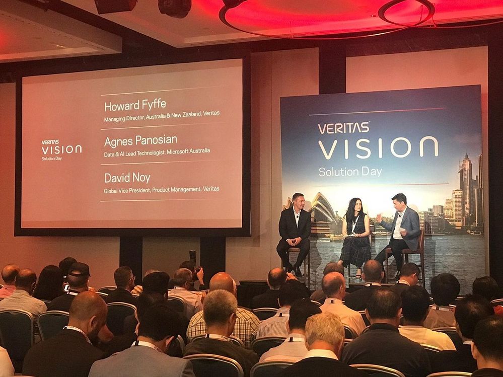 Great panel session involving Veritas Execs and IDC.