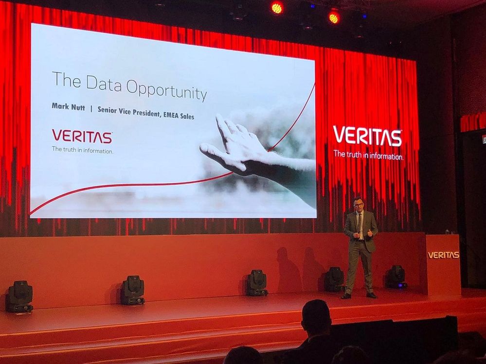 Mark Nutt, SVP EMEA keynoted at VSD Istanbul and advised attendees "use data to disrupt others, don't let it disrupt you." Great advice from Mark!