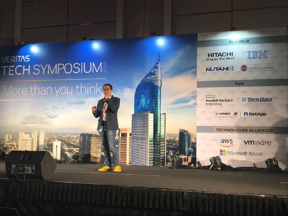 Thank you to Yos Vincenzo from Microsoft for providing a great keynote session at VTS Jakarta, Indonesia.
